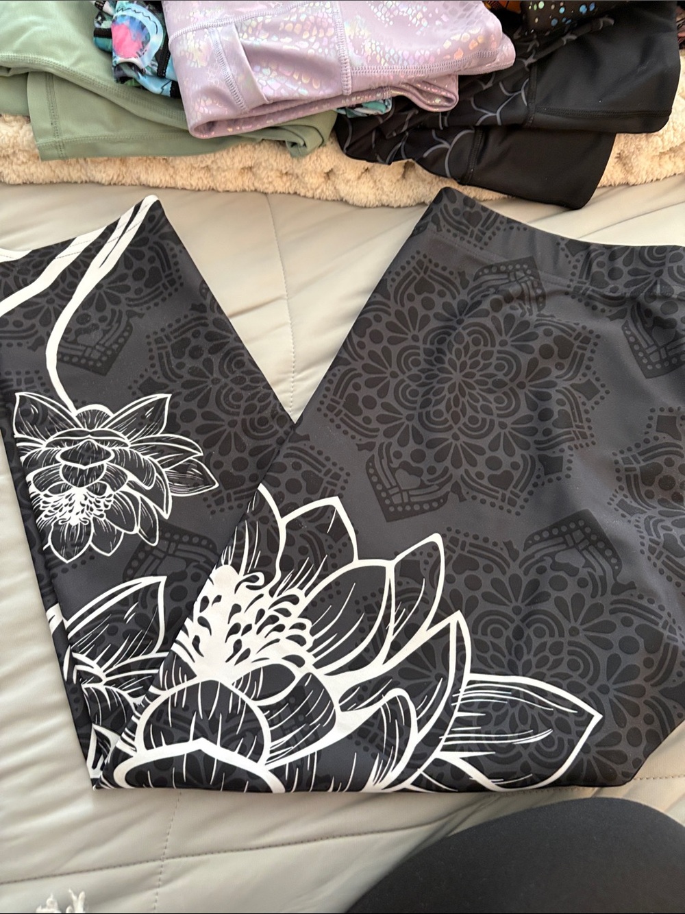 Black Floral Mandala Capri Leggings with White Lotus Print